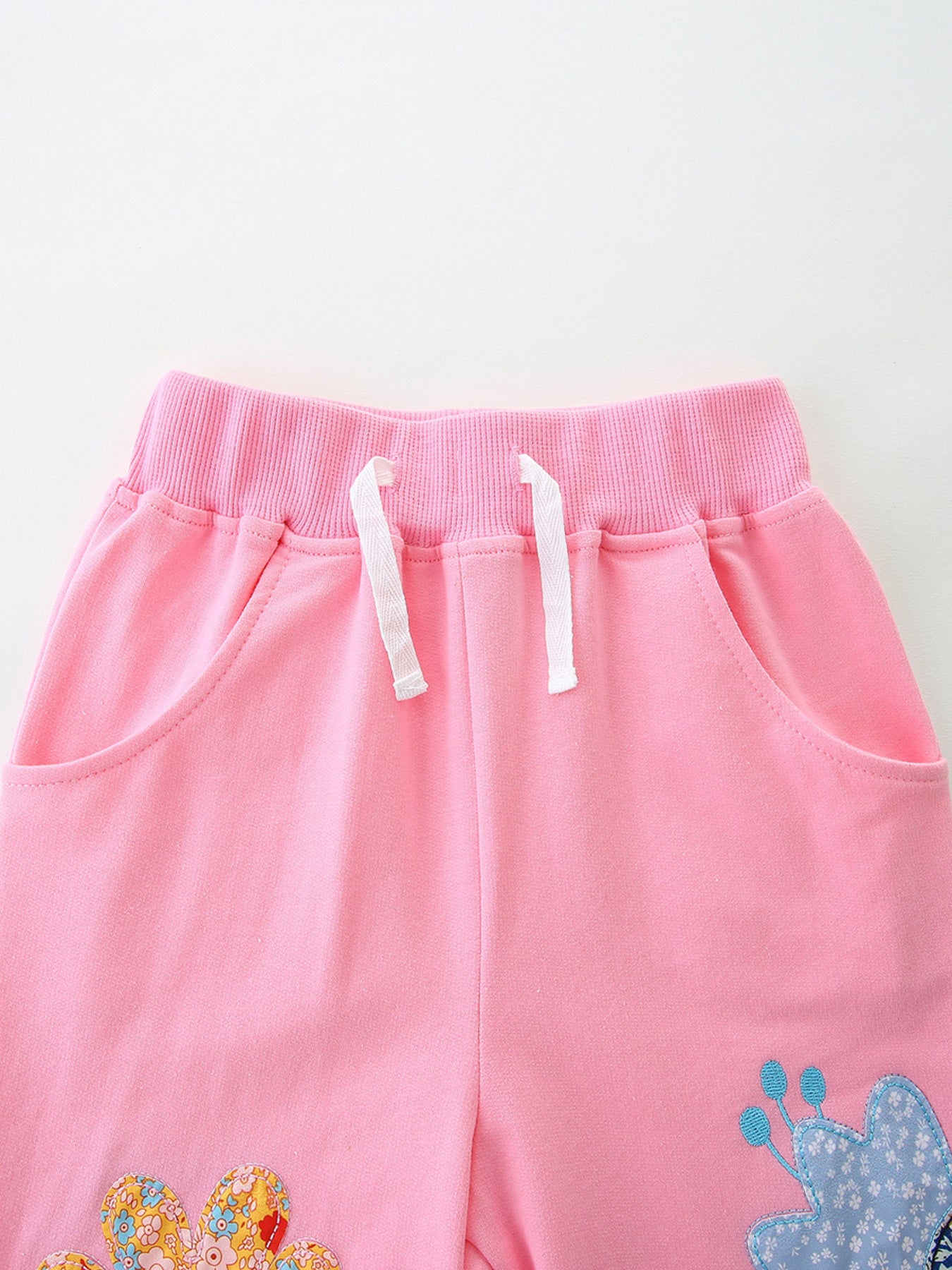 Unicorn Graphic Tee and Shorts Set in Blush Pink for Girls